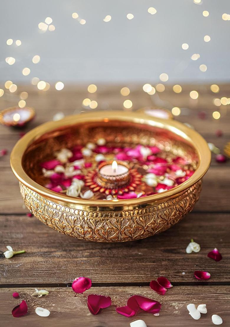 Gold Golden Chitai Design Metal