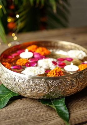 Gold Chitai Metal Urli