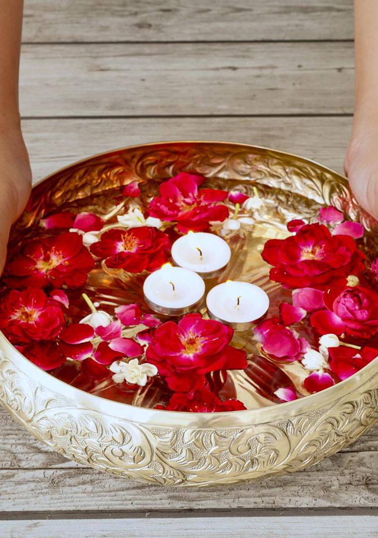 Gold Chitai Metal Urli