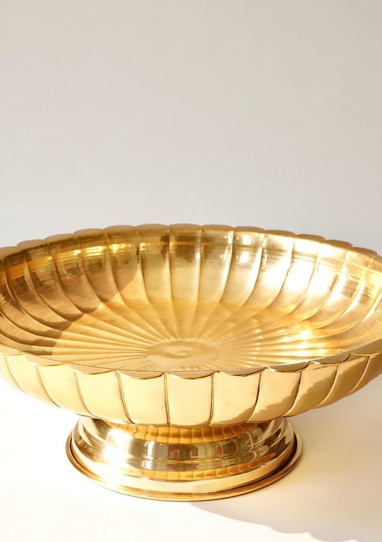 Gold Pedestal Fluted
