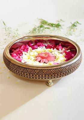 Gold Wooden And Ss Urli