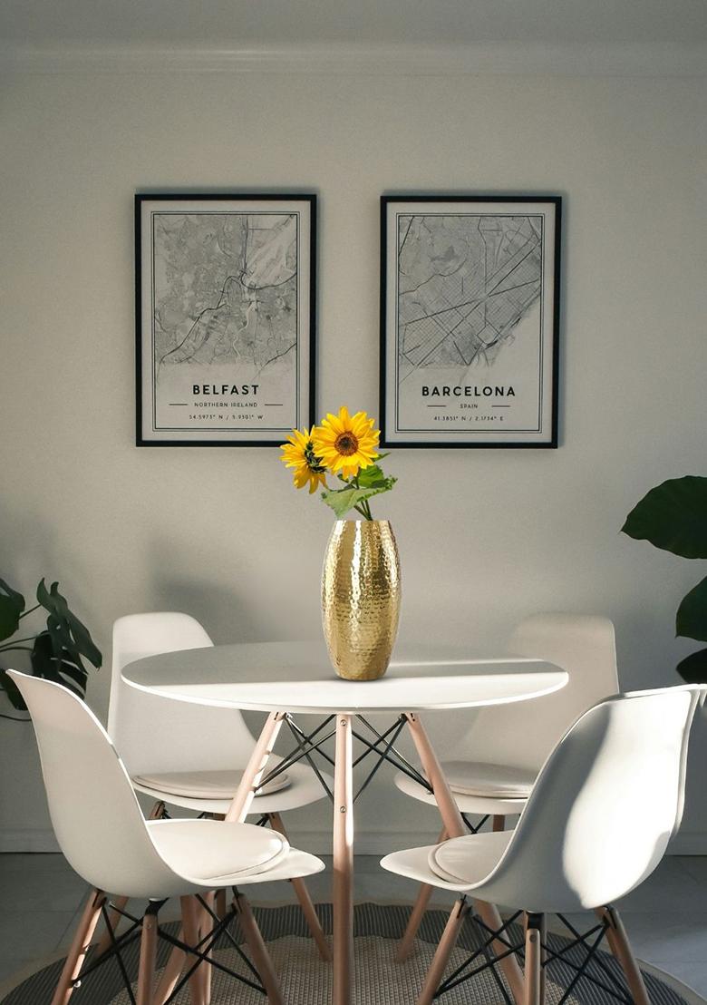 Gold Modern Hammered Metal Flower Vase