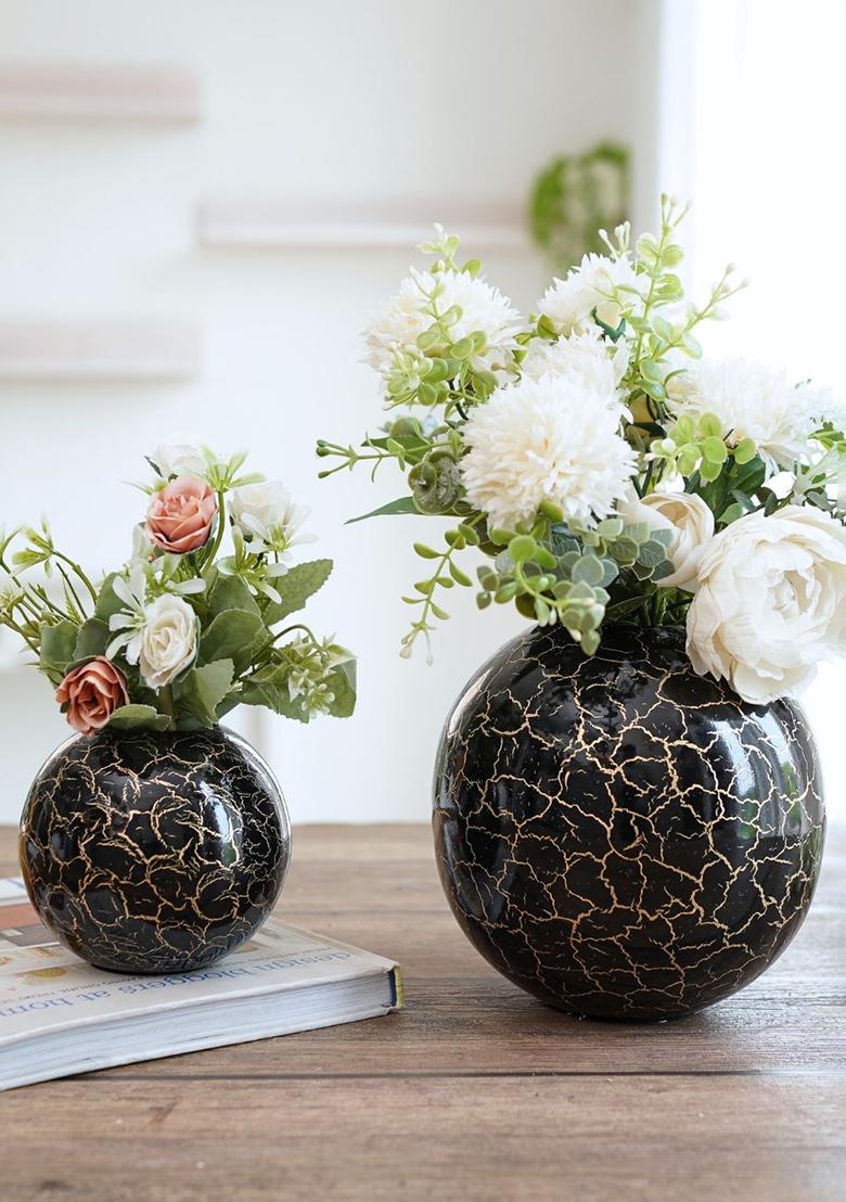 Black Metal Flower Vase Black Crackled Modern Style (Set Of 2)