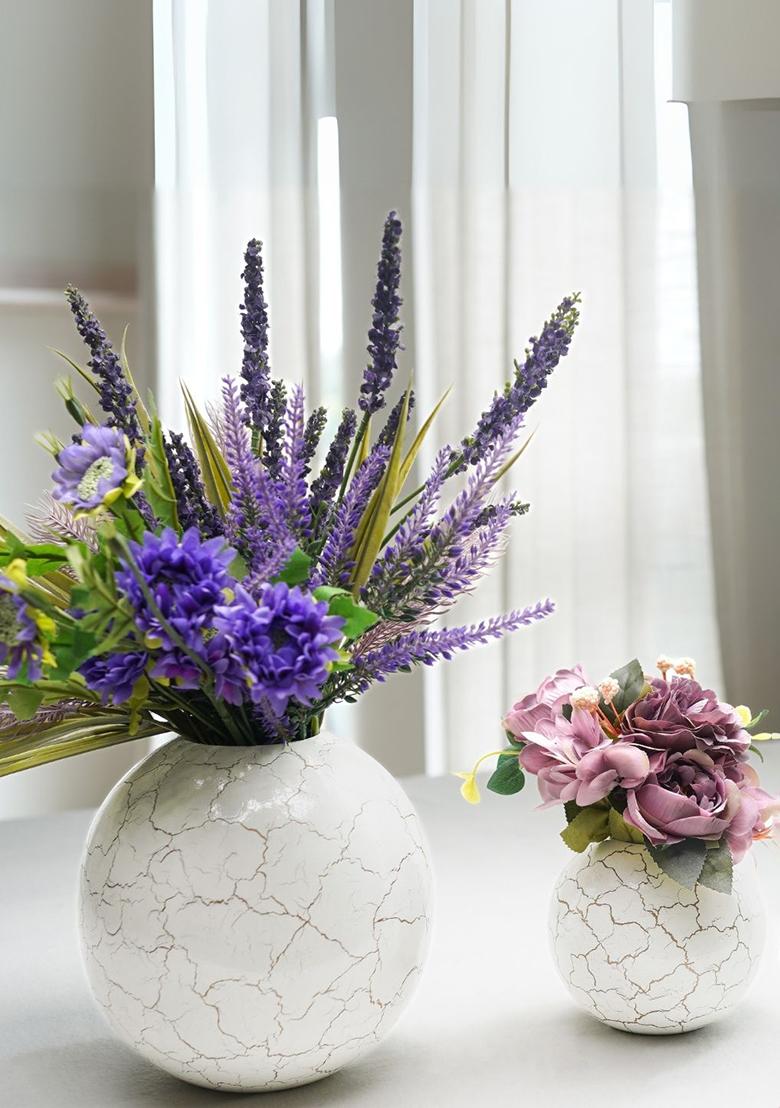 White Metal Ball Flower Vase Elegant Design (Set Of 2)