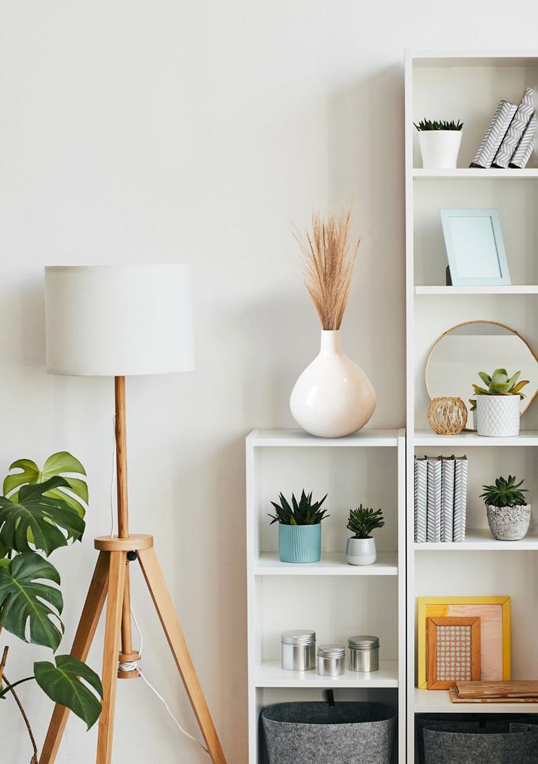 White Metal Flower Vase Tall Premium Look