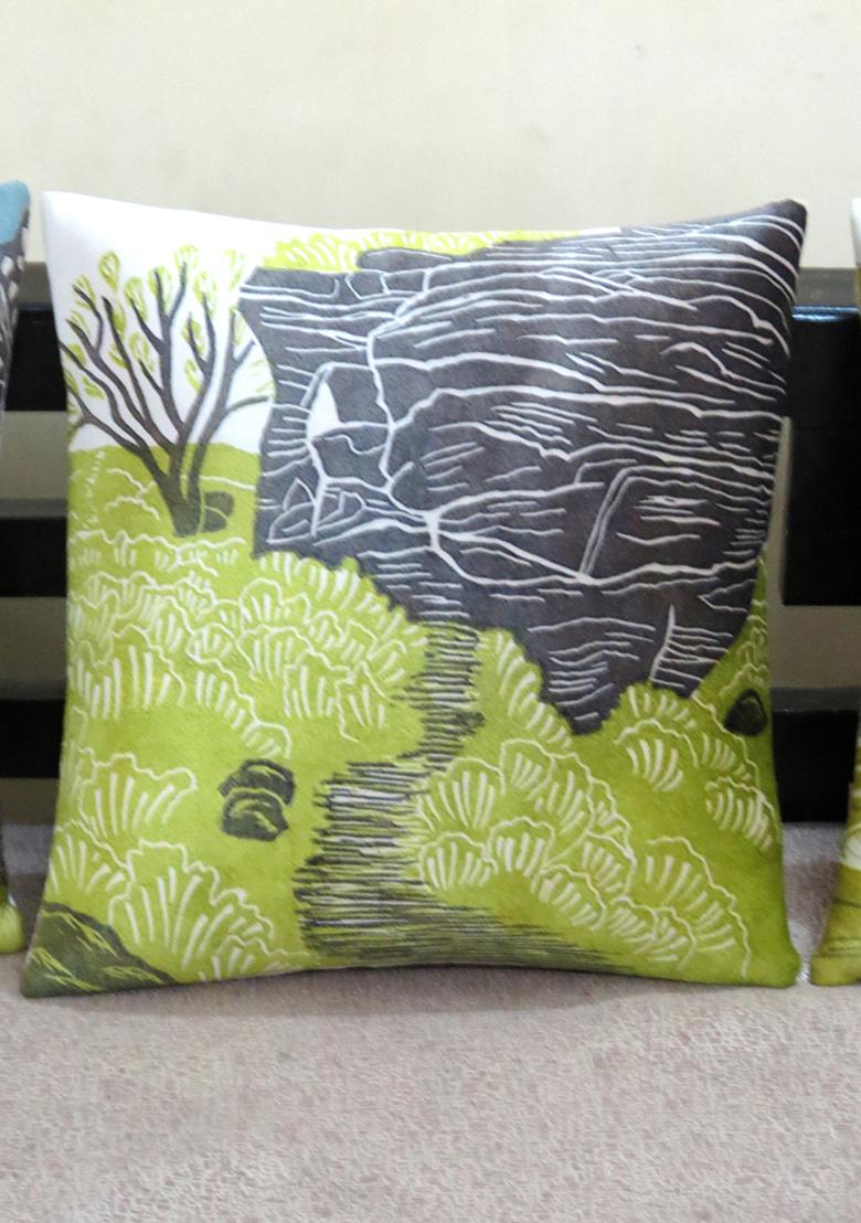 Green Nature Inspired Cushion Cover (Set Of 3)