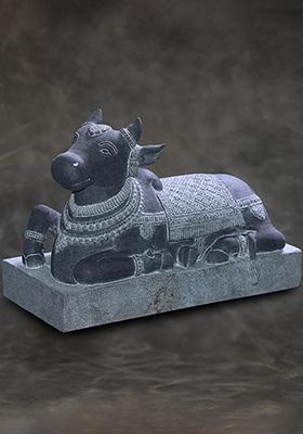 Nandi Lord Shiva’S Vahana Hand Carved Granite Stone Statue For Divine Energy
