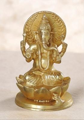 Ganesh Ji On Kamal