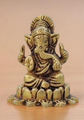 Ganesh Ji On Kamal