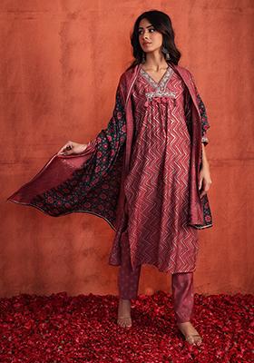 Indo Western Dresses - Buy Indo Western Wear for Women Online - Indya