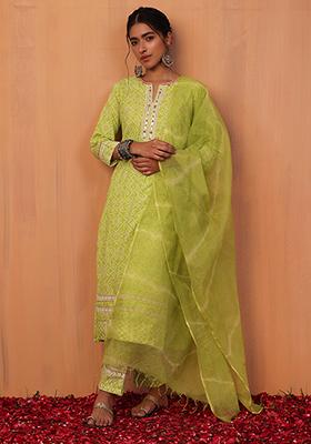 Green Leheriya Print Cotton Straight Kurta With Pants And Dupatta (Set of 3)