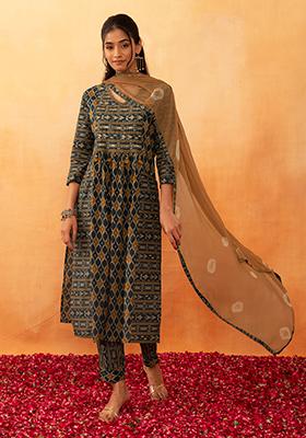 Green Batik Print Cotton Kurta With Pants And Dupatta (Set of 3)