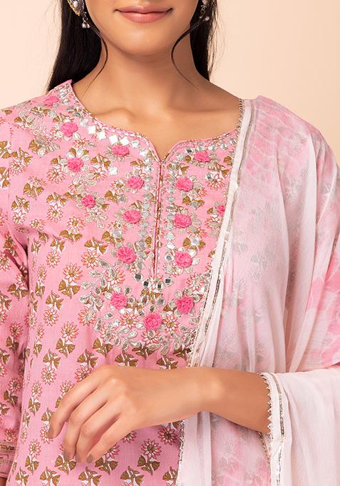 Buy Women Light Pink Floral Print Embroidered Cotton Kurta With Pants