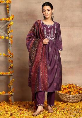 Purple Geometric Print Chanderi A-Line Kurta With Pants And Dupatta (Set of 3)