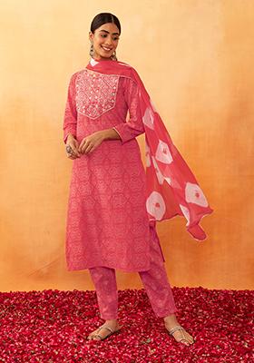 Peach Jaal Print Cotton Kurta With Pants And Dupatta (Set of 3)