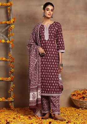 Maroon Batik Print Cotton Kurta With Pants And Dupatta (Set of 3)