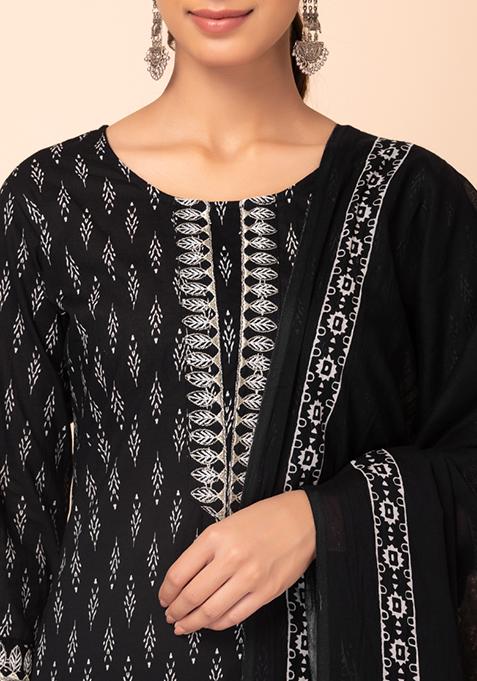 Black Ikat Printed Cotton Kurta, Pant And Dupatta Set With Mirror & Thread Work
