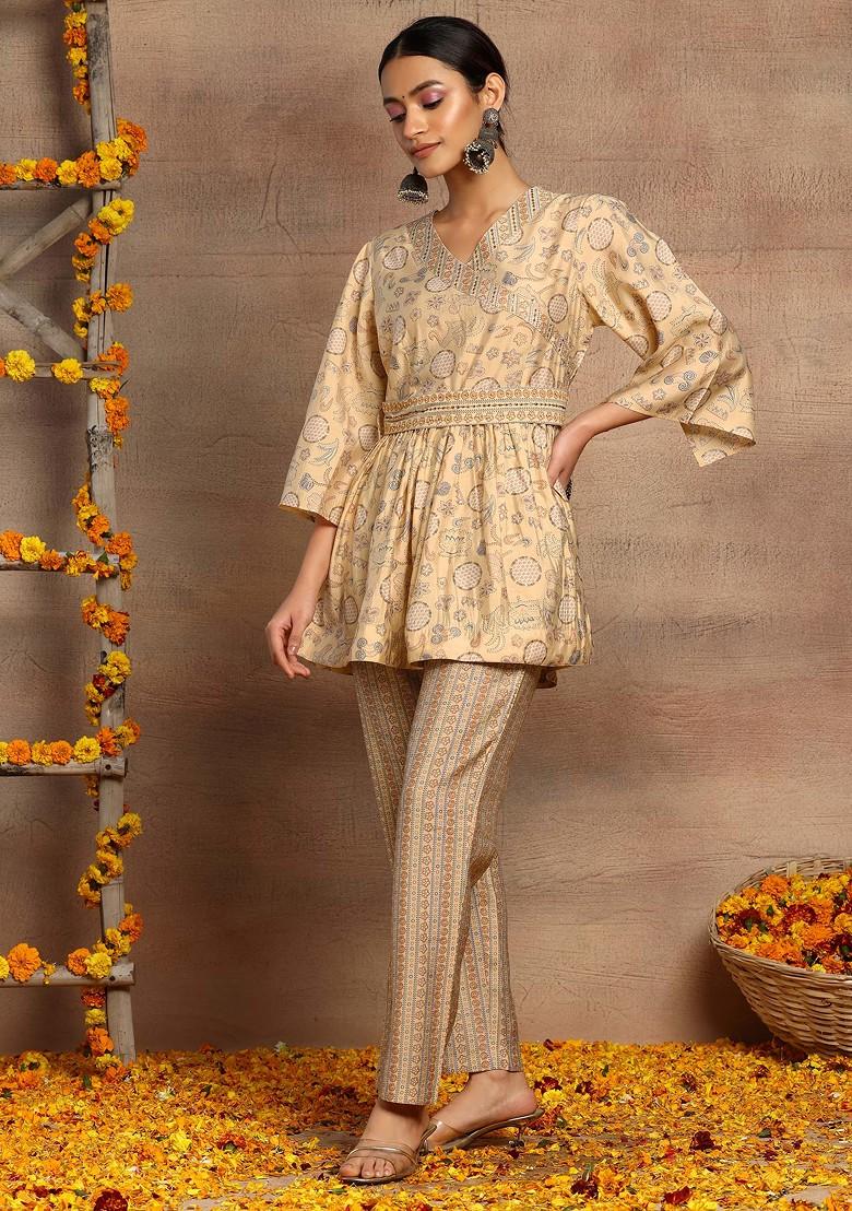 Beige Printed Short Kurta With Pants And Belt (Set of 3)
