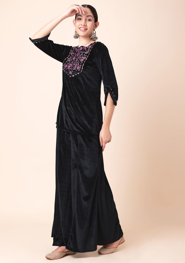 Black Zari Embroidered Velvet Short Kurta With Pants (Set of 2)