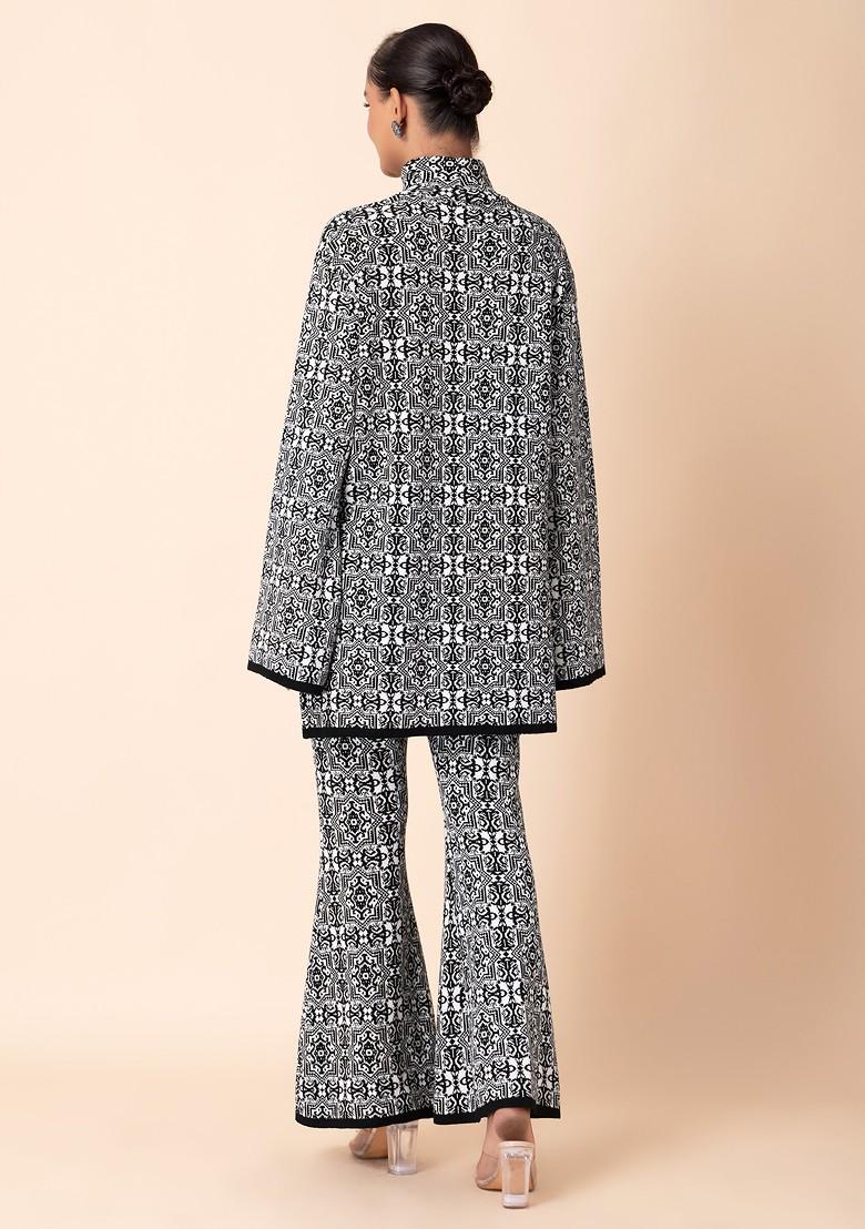 White And Black Abstract Print Knitted High Low Kurta And Pants (Set of 2)