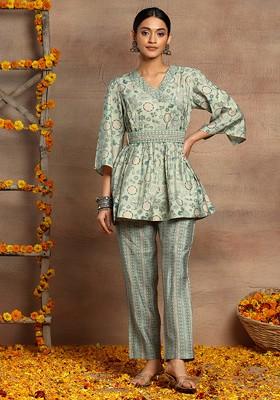 Light Green Printed Kurta With Pants And Belt (Set of 3)