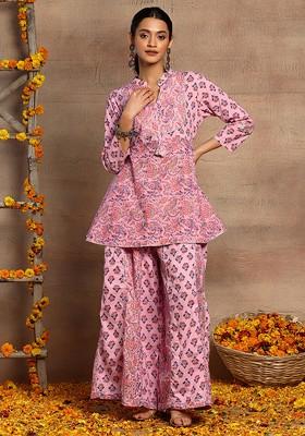 Pastel Pink Floral Print Peplum Kurta And Pants (Set of 2)