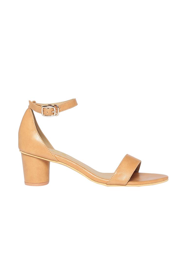 Block discount beige heels