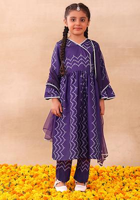 Purple Chevron Print Kurta With Pants And Dupatta (Set of 3)