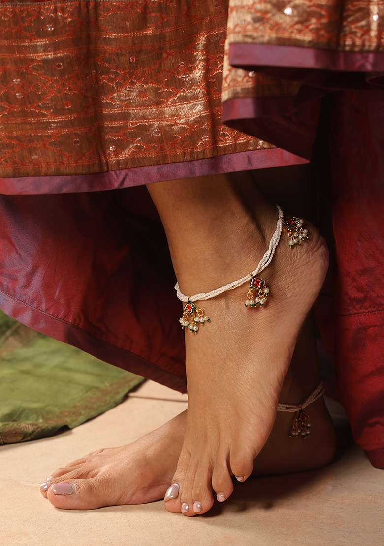 Red Gold Tone Kundan And Pearl Anklets - Indya