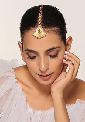 Gold Tone Temple Maangtika