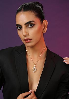 Gold Finish Kundan Floral Pendant Necklace