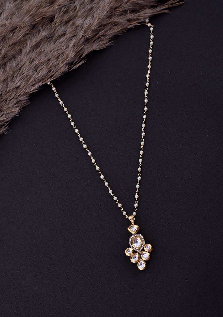 Gold Finish Kundan Floral Pendant Necklace - Indya