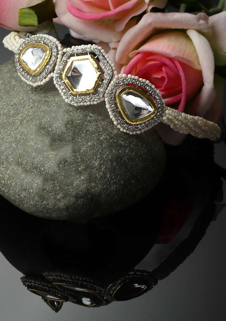 Silver Zirconia And Kundan Choker Necklace - Indya