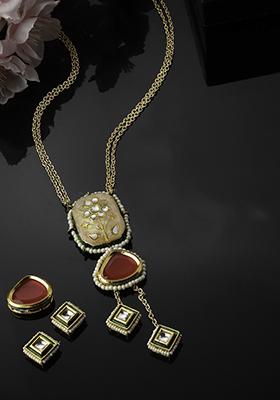 Red And Peach Kundan Pearl Necklace