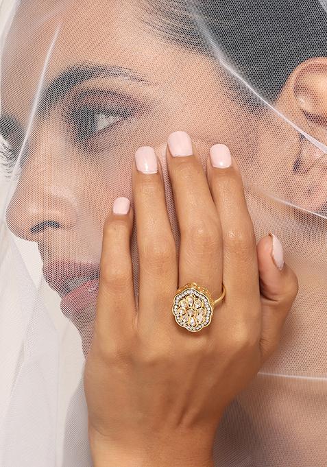 Gold Tone Kundan Ring