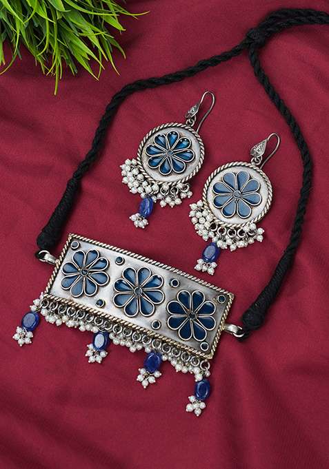 Silver Tone Blue Brass Necklace And Earrings Set