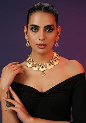Red Gold Tone Temple Necklace Set With Earrings