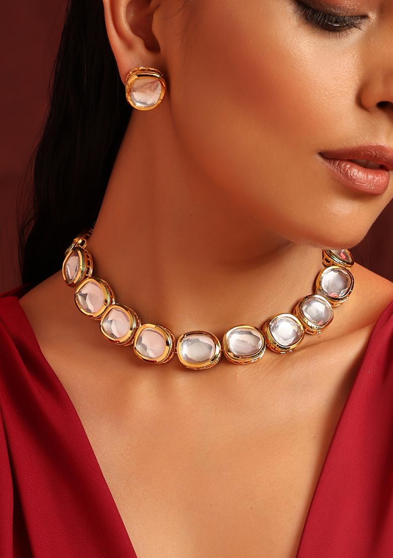 Gold Tone Kundan Necklace And Earrings Set - Indya