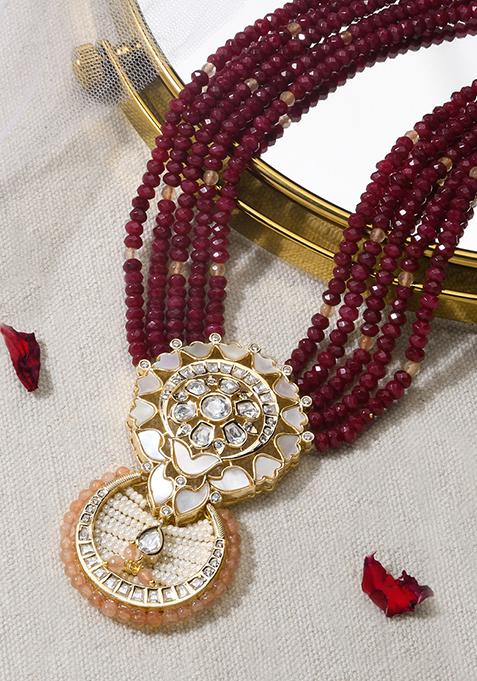 Red Beaded Golden Pendant Necklace Set With Earrings