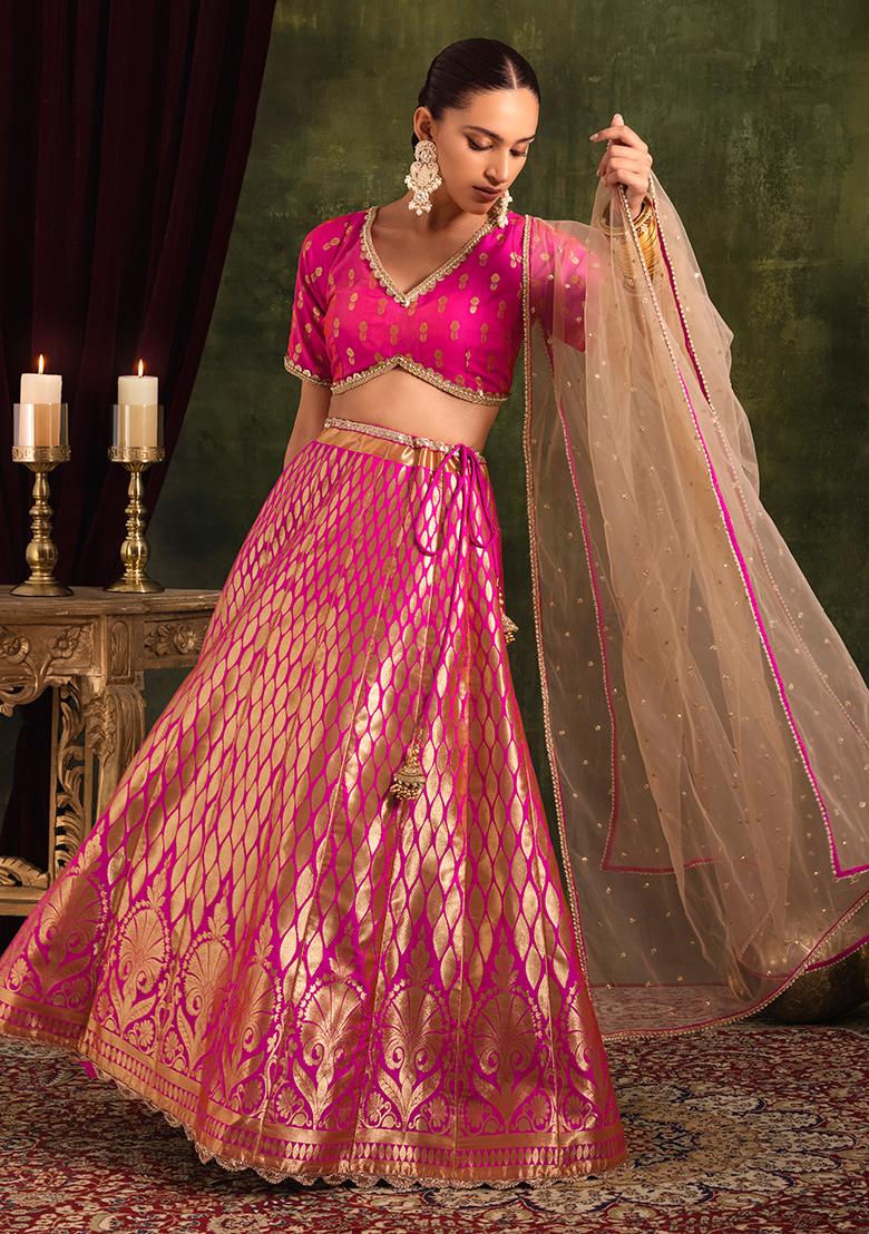 Buy Sobariko Pink Banarasi Floral Brocade Lehenga Set Online | Aza Fashions