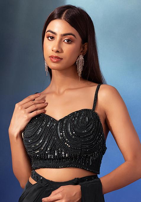 SAREE WITH BLOUSE AND BELT