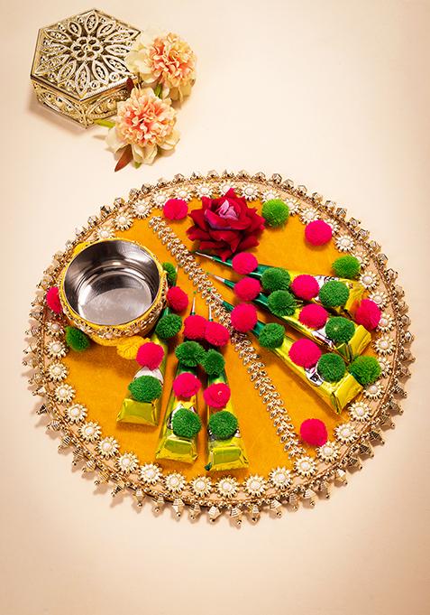 Yellow Pom Pom Embellished Mehendi Thali With Cone