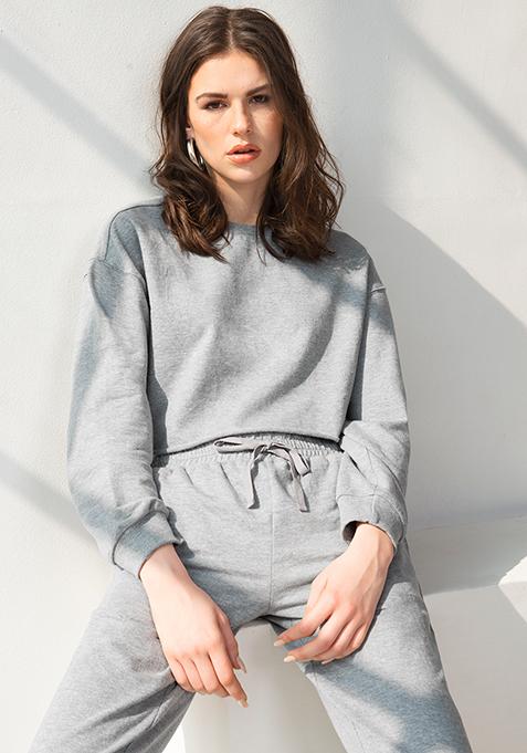 Buy Women Grey Boxy Cropped Sweatshirt - WinterWear Online India - FabAlley