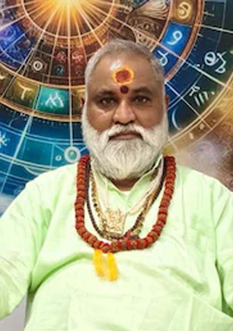 Vedic Astrologer Rajesh Patel