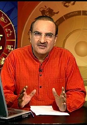 Vedic Astrologer Arjun Mehta