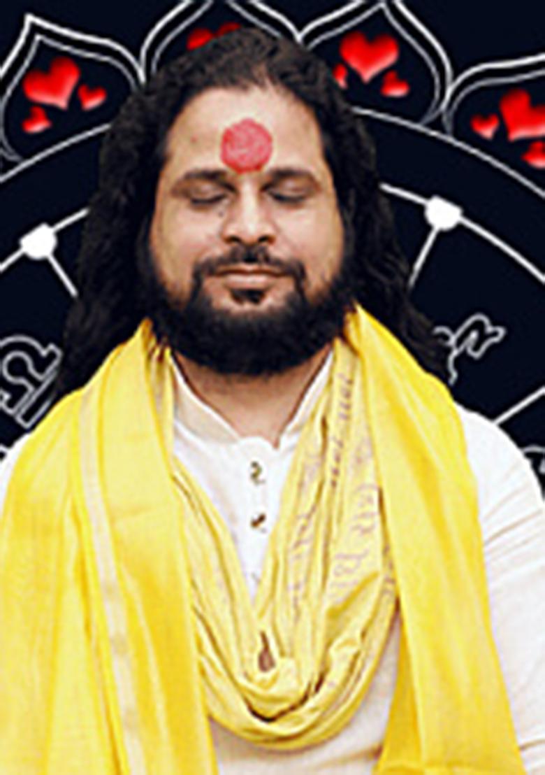 Vedic Astrologer Kavya Nair