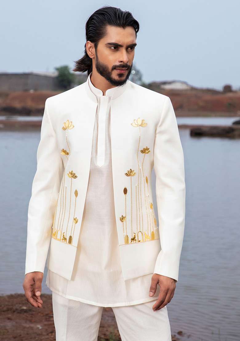 Ivory Cut Pipe Embellished Bloom Jodhpuri Set For Men - Indya