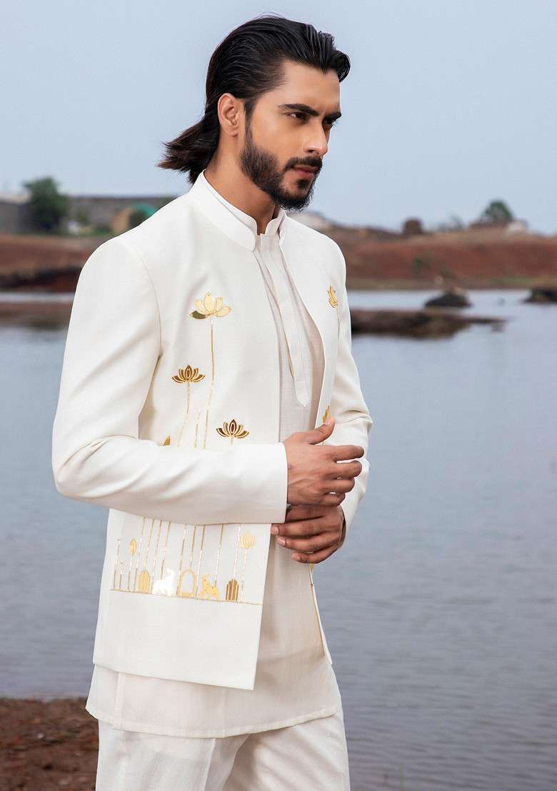 Ivory Cut Pipe Embellished Bloom Jodhpuri Set For Men - Indya