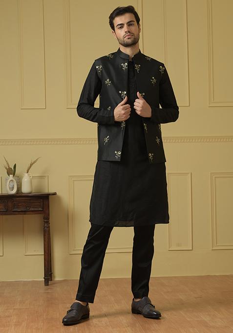 Black Embroidered Nehru Jacket Sherwani Set For Men