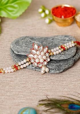 White And Red Rakhi Gift Set